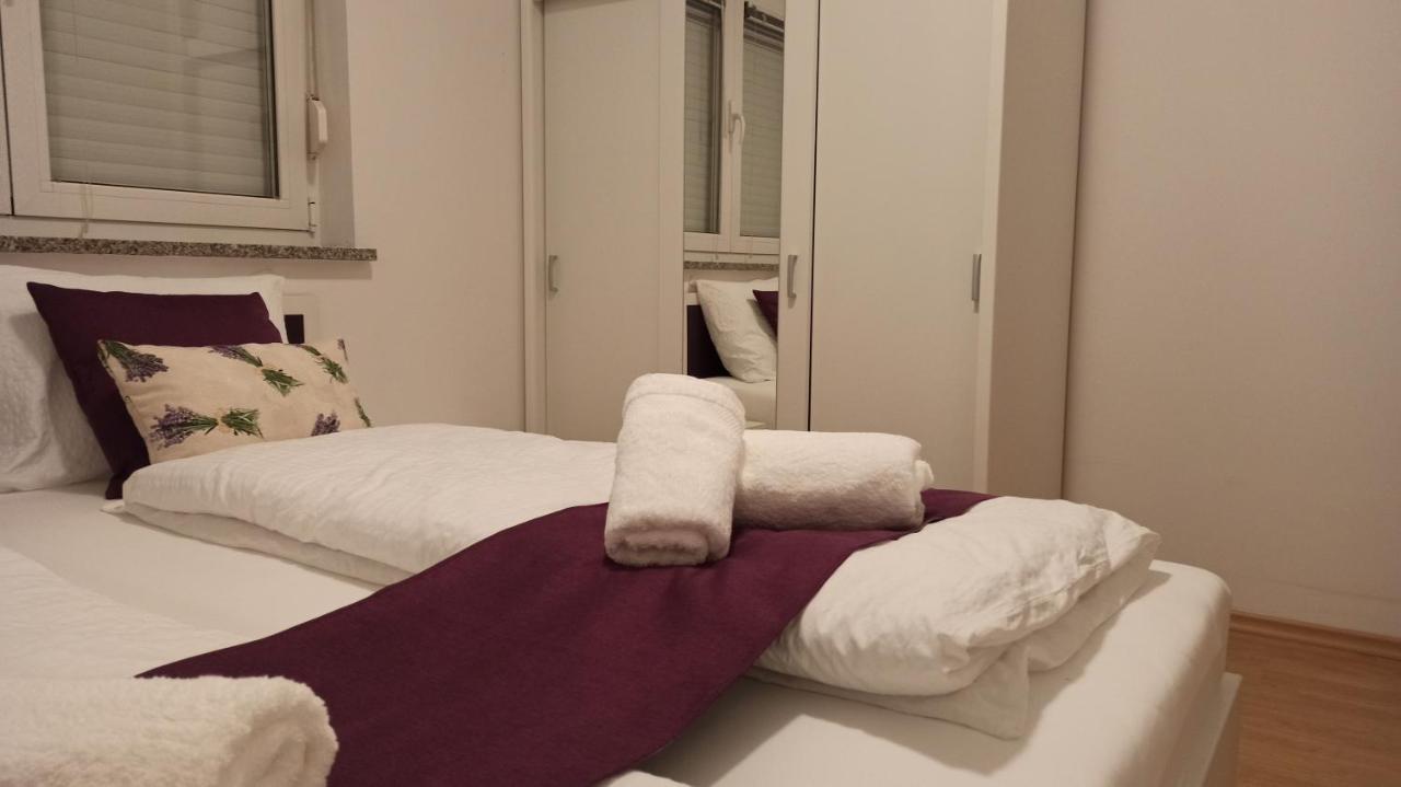 Apartma Apollonio Črni Kal Eksteriør bilde