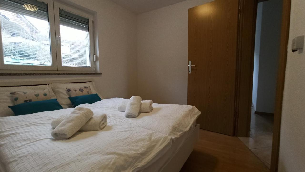 Apartma Apollonio Črni Kal Eksteriør bilde